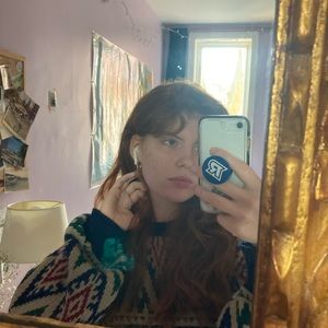 Meet your Posher, Bea